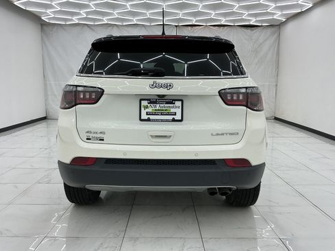 Used 2021 Jeep Compass Limited AWD/4WD image 10