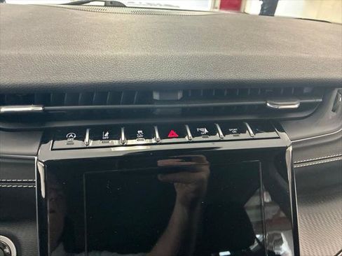 Certified 2023 Jeep Grand Cherokee Laredo w/ Luxury Tech Group I AWD/4WD image 46