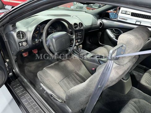 Used 1996 Pontiac Firebird Formula RWD image 5