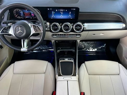Certified 2026 Mercedes-Benz GLB 250 image 16