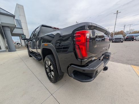 Used 2024 GMC Sierra 2500 Denali w/ Denali Reserve Package image 6