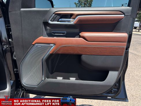 Used 2025 GMC Sierra 1500 Denali Ultimate AWD/4WD image 30