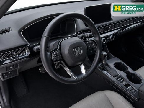 Used 2024 Honda Civic Sport Touring image 11