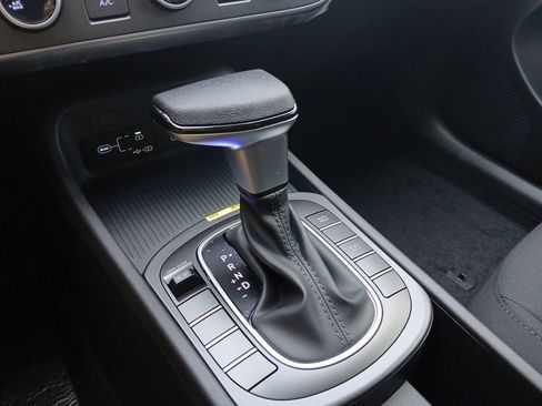 New 2026 Hyundai Kona SE FWD image 20