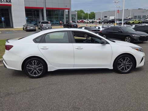 Used 2024 Kia Forte GT-Line w/ GT-Line Premium Package FWD image 13
