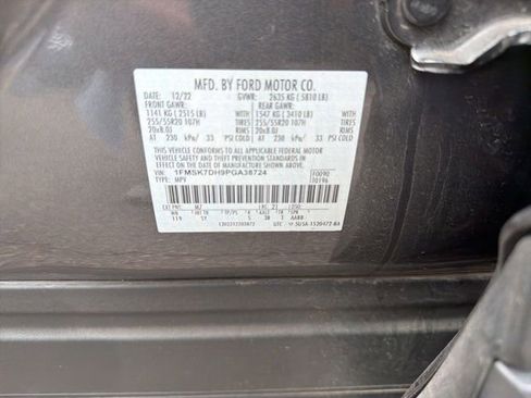 Used 2023 Ford Explorer XLT w/ Equipment Group 202A RWD image 10