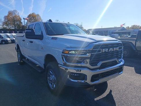 New 2026 RAM 3500 Tradesman AWD/4WD image 8