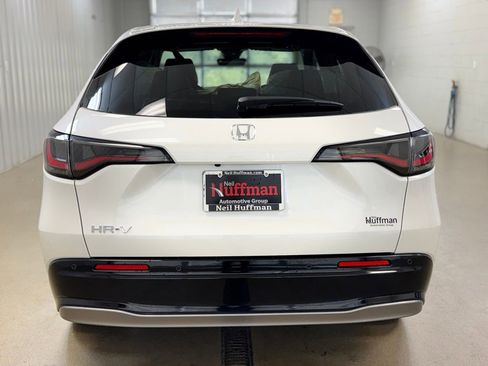 New 2026 Honda HR-V EX-L image 6