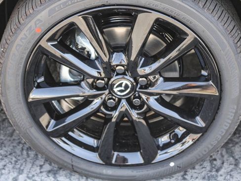 New 2026 MAZDA MAZDA3 Hatchback w/Premium Plus Pkg AWD/4WD image 10