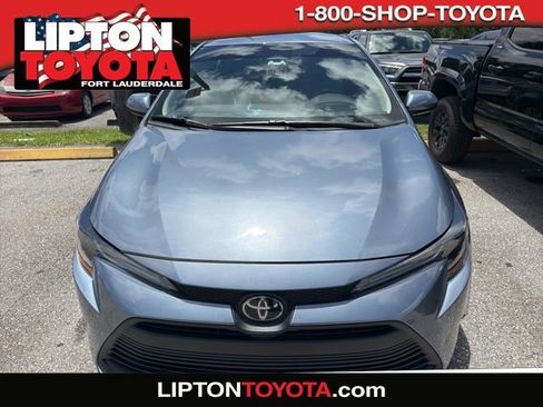 Used 2024 Toyota Corolla LE FWD image 1