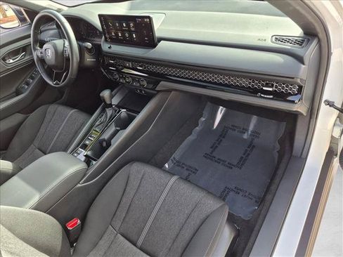 Used 2024 Honda Accord Sport image 20