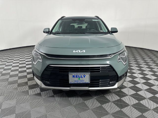 Used 2023 Kia Niro EX Touring FWD image 24