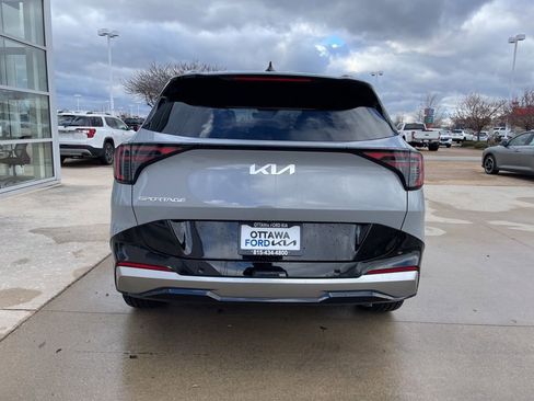 New 2026 Kia Sportage SX FWD image 6