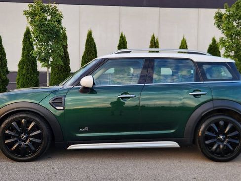 Used 2017 MINI Cooper Countryman ALL4 AWD/4WD image 2