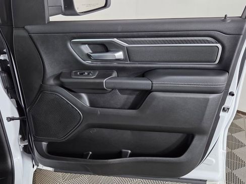 Used 2025 RAM 1500 Big Horn AWD/4WD image 35