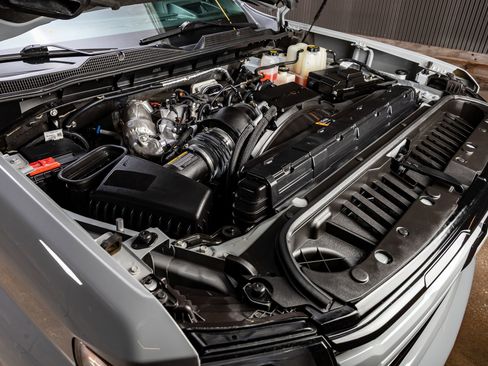 Used 2024 Chevrolet Silverado 2500 LTZ w/ LTZ Plus Package image 40