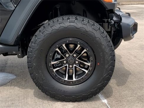 New 2025 Jeep Wrangler Willys image 11