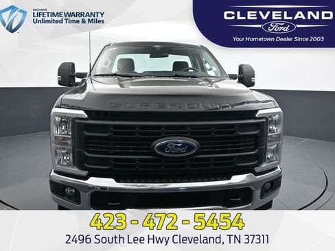 New 2025 Ford F250 XL w/ XL Chrome Package image 2