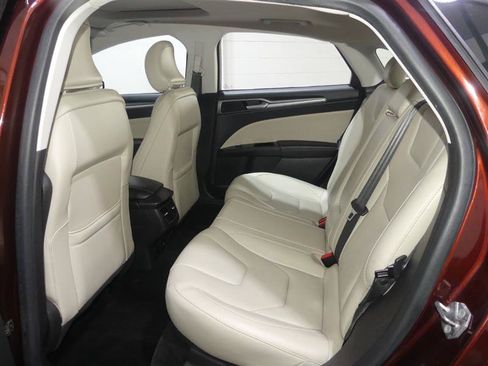 Used 2015 Ford Fusion Titanium FWD image 28