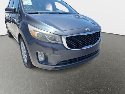 Used 2016 Kia Sedona EX FWD image 7