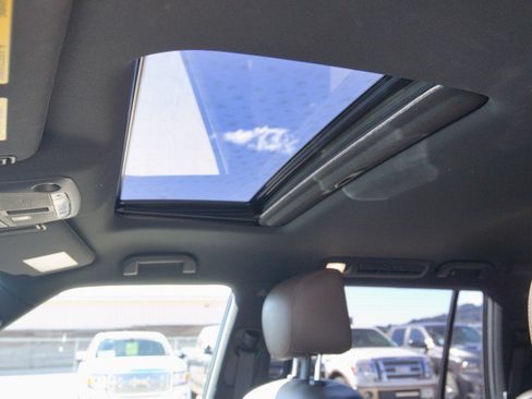 Used 2019 Nissan Armada Platinum w/ Captain's Chairs Package AWD/4WD image 17