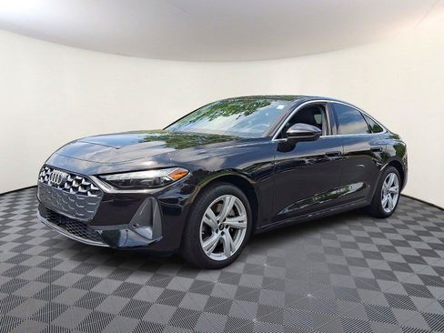 Used 2025 Audi A5 2.0T Premium Plus w/ Premium Plus AWD/4WD image 3