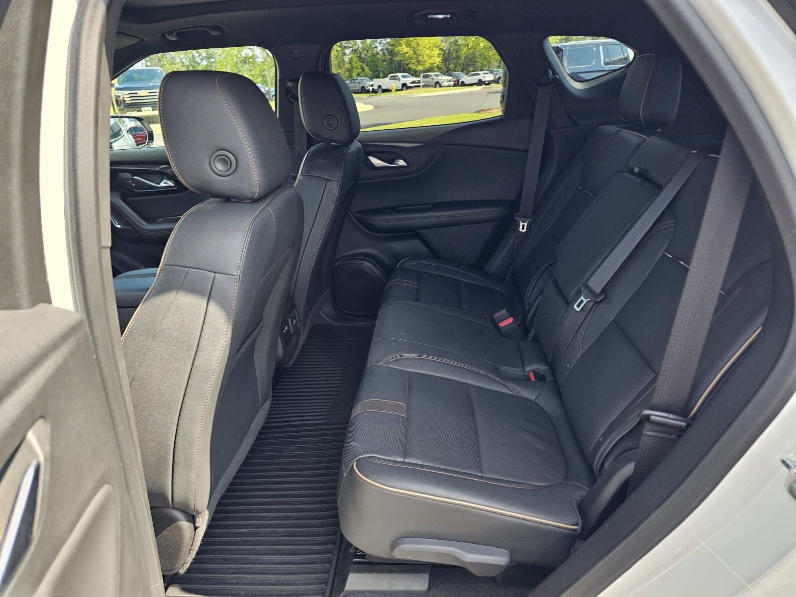 Used 2023 Chevrolet Blazer Premier FWD image 35