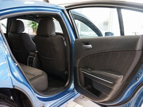 Used 2022 Dodge Charger SXT image 42