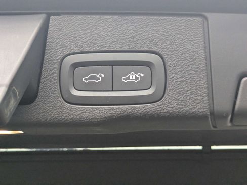Used 2022 Volvo XC60 B6 Inscription w/ Climate Package AWD/4WD image 20