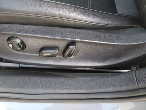 Used 2013 Volkswagen Passat 2.5 SE FWD image 13