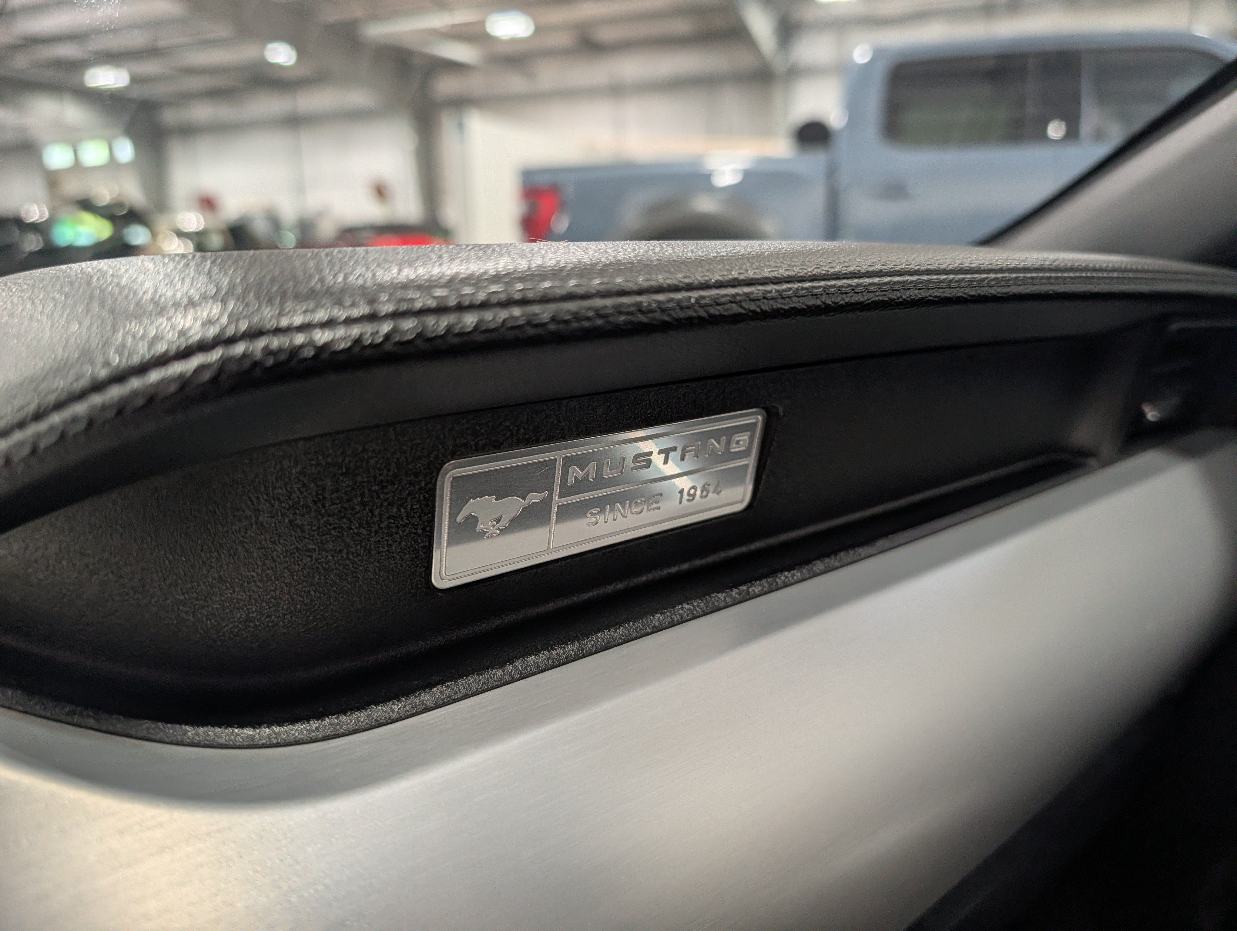 Used 2015 Ford Mustang Premium RWD image 22