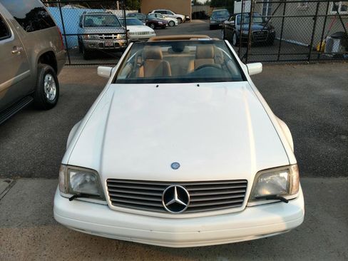 Used 1997 Mercedes-Benz SL 320 image 16