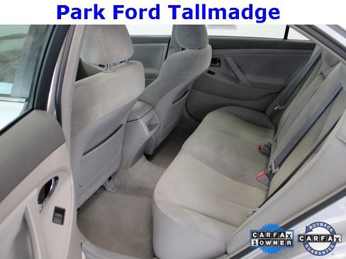 Used 2008 Toyota Camry LE image 25