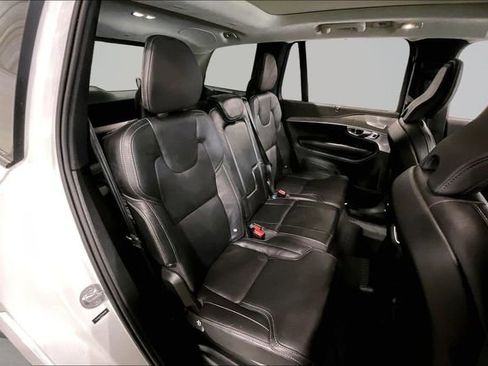 Certified 2023 Volvo XC90 T8 Ultimate w/ Lounge Package image 29