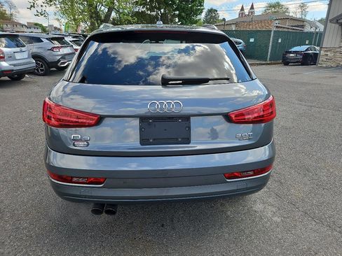 Used 2017 Audi Q3 2.0T Premium Plus w/ Premium Plus Package AWD/4WD image 4