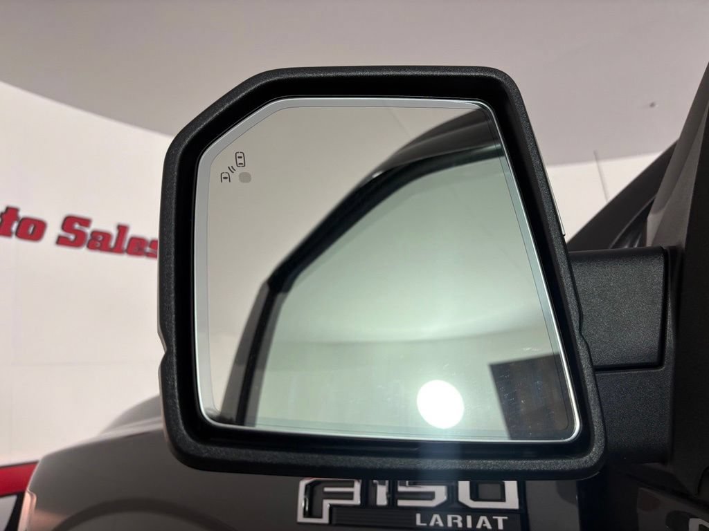 Used 2017 Ford F150 Lariat AWD/4WD image 17