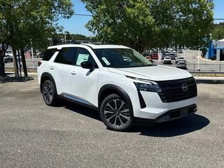 New 2026 Nissan Pathfinder Platinum AWD/4WD video 2