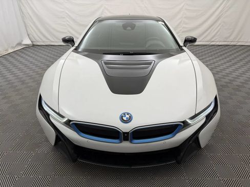 Used 2019 BMW i8 Coupe AWD/4WD image 3