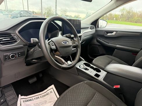 Used 2024 Ford Escape Active w/ Tech Pack #2 AWD/4WD image 21