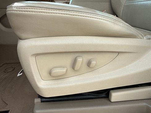 Used 2015 GMC Yukon Denali w/ Open Road Package AWD/4WD image 14