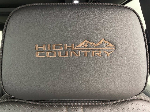 New 2026 Chevrolet Tahoe High Country w/ Sun And Tow Package AWD/4WD image 19