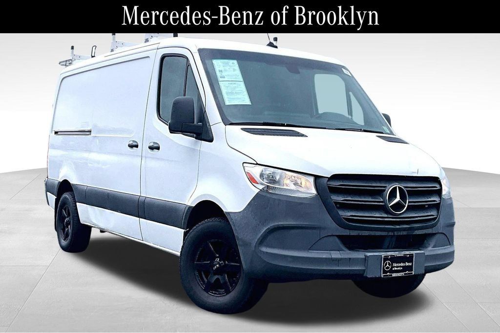 Used 2019 Mercedes-Benz Sprinter 144 image 1