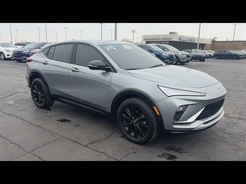 Certified 2024 Buick Envista Sport Touring w/ Convenience I Package image 2