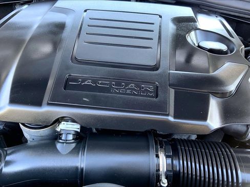 Used 2021 Jaguar F-PACE S image 33