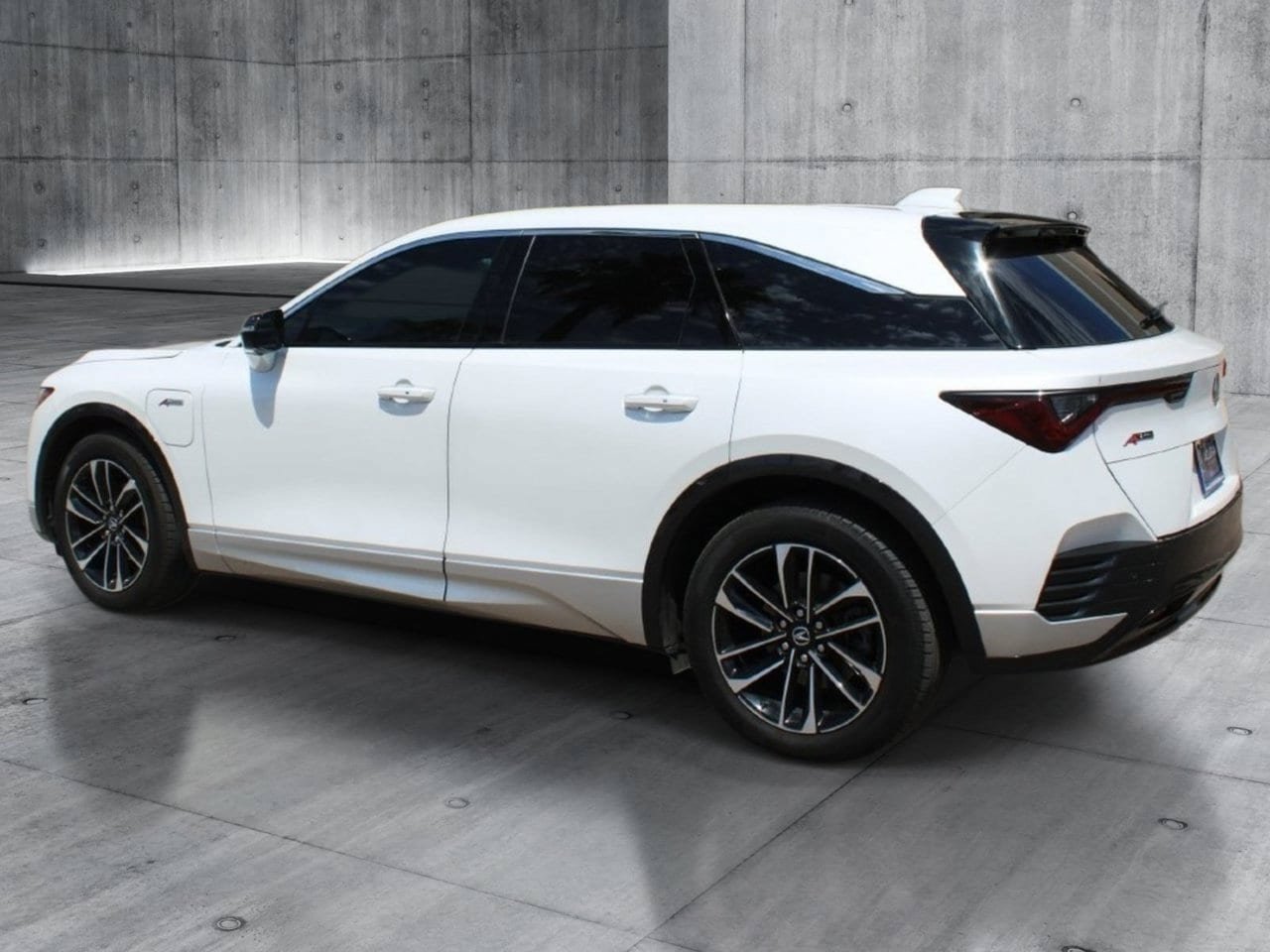 Used 2024 Acura ZDX A-Spec RWD image 3