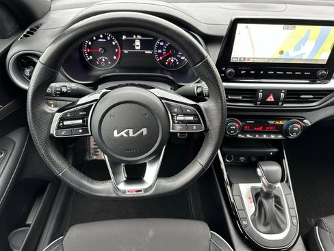 Used 2024 Kia Forte GT-Line w/ GT-Line Premium Package image 14