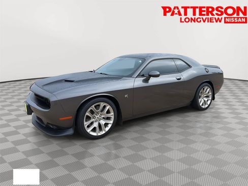 Used 2020 Dodge Challenger R/T Scat Pack RWD image 4