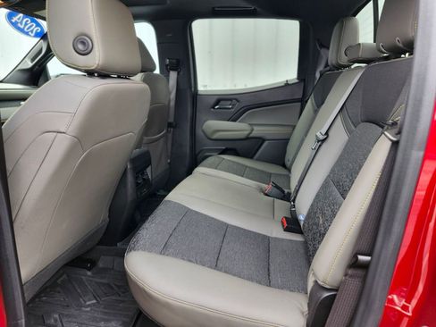 Used 2024 Chevrolet Colorado ZR2 w/ Technology Package image 14