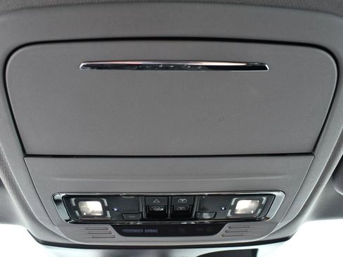 Used 2022 Lincoln Corsair Reserve w/ Equipment Group 201A AWD/4WD image 31