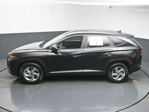 Used 2023 Hyundai Tucson SE image 43
